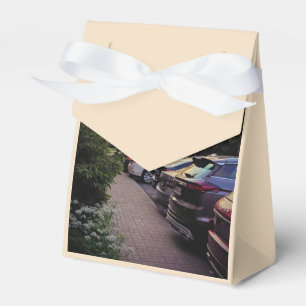Golden Hour Cityscape Favor Box – Anpassbar Geschenkschachtel