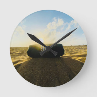 Golden Hour Tides Runde Wanduhr