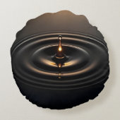 Golden Impact on Viscous Surface Rundes Kissen (Rückseite)