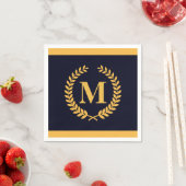 Golden Laurel Wreath Monogram Serviette (Beispiel)