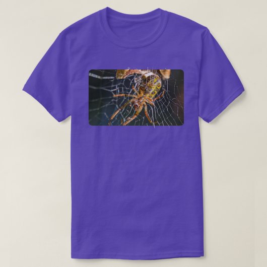 Golden Leaf Curling Spider T-Shirt (Design vorne)