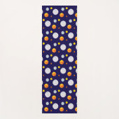 Golden & Light Blue Polka Punkte auf Navy Blue Yogamatte (Vorderseite)