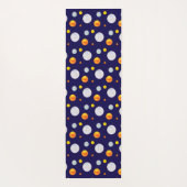 Golden & Light Blue Polka Punkte auf Navy Blue Yogamatte (Rückseite)