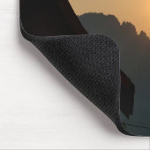 Golden light on the peaks: sunset in Vang Vieng Mousepad (Ecke)