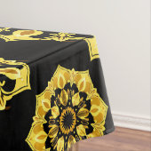 Golden Mandala Design mit symmetrischen Mustern Tischdecke (Beispiel)