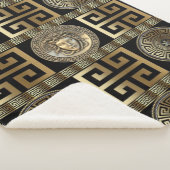Golden Medusa Griechischer Schlüssel Sherpadecke (3/4)