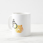 Golden Mighty Tiger Symbol Chinoiserie Chic Kaffeetasse (Vorderseite Links)