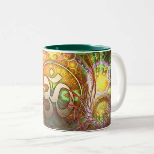 Golden Om / Om Dreams Tasse (VorderseiteRechts)