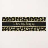 Golden Paw Prints on Black with Custom Name Yogamatte (Vorderseite (Horizontal))