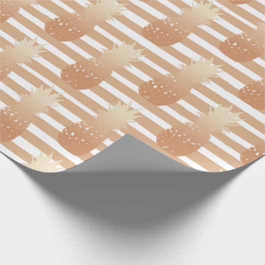 Golden Pineapples Pattern Geschenkpapier (Ecke)