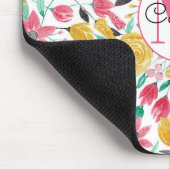Golden Pink Blume Blätter Aquarellfarben Monogramm Mousepad (Ecke)