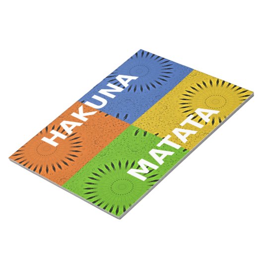 Golden Red Blue Green Hakuna Matata Notizblock (angewinkelt)