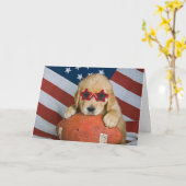 Golden retriever auf Fußballgeburtstag Karte (Gelbe Blume)