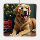 Golden Retriever by the Toy Train Christmas Keramikornament (Rückseite)
