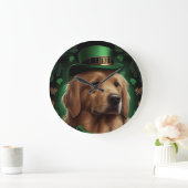 Golden Retriever Dog am St. Patrick's Day Große Wanduhr (Zuhause)