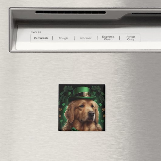 Golden Retriever Dog am St. Patrick's Day Magnet (In Situ (Geschirrspüler))