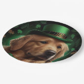 Golden Retriever Dog am St. Patrick's Day Pappteller (Schrägansicht)