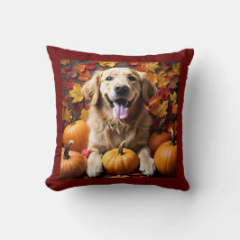 Golden Retriever Dog mit Herbstpumpen & Blätter Kissen