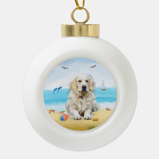 Golden Retriever Dog on Beach Keramik Kugel-Ornament (Vorderseite)