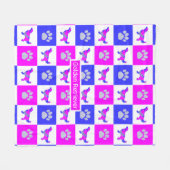 Golden Retriever Dog & Paw Print Hot Pink und Blue Fleecedecke (Vorderseite (Horizontal))
