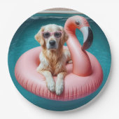 Golden Retriever Floating On a Flamingo Pool Toy Pappteller (Vorderseite)