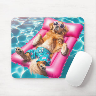 Golden Retriever Floating on Pool Matratze Mousepad