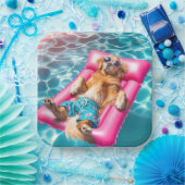 Golden Retriever Floating on Pool Matratze Pappteller (Party)