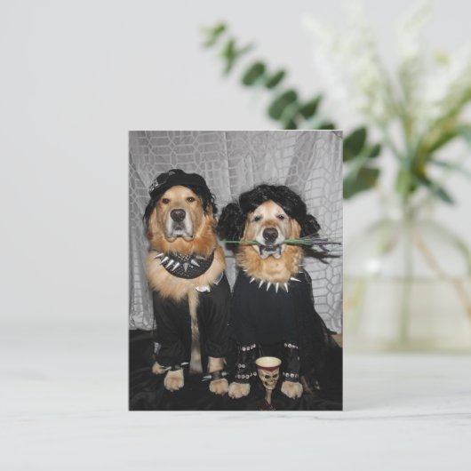 Golden Retriever Goth Style Postkarte (Stehend Vorderseite)