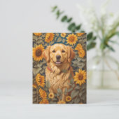 Golden Retriever Hund im Sonnenblumenfeld Postkarte (Stehend Vorderseite)
