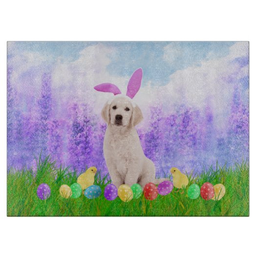 Golden Retriever Hund mit Ostereiern Bunny Chicks Schneidebrett (Vorderseite)