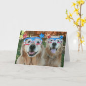 Golden Retriever Hunde in Independence Day Glasses Karte (Gelbe Blume)