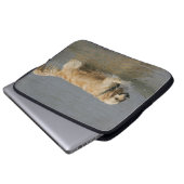 Golden retriever im Wasser Laptopschutzhülle (Vorne Knopf)