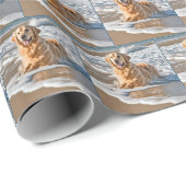 Golden Retriever in Beach Wave Geschenkpapier (Rolleneckpunkt)