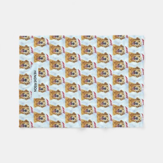 Golden Retriever in Weihnachtsmannmütze oder Custo Fleecedecke (Vorderseite (Horizontal))
