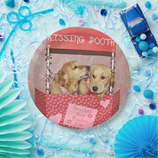Golden Retriever Kissing Booth Pappteller (Party)