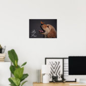 Golden Retriever mit Schmetterling auf seiner Nase Poster (Heimbüro)
