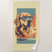 Golden Retriever mit Sonnenbrille am Strand Strandtuch (Vorderseite)