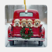 Golden Retriever Puppies In Christmas Truck Keramikornament (Vorderseite)