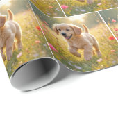 Golden Retriever Puppy Running In a Meadow Geschenkpapier (Rolleneckpunkt)