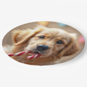 Golden Retriever Puppy With a Candy Cane Pappteller (Schrägansicht)