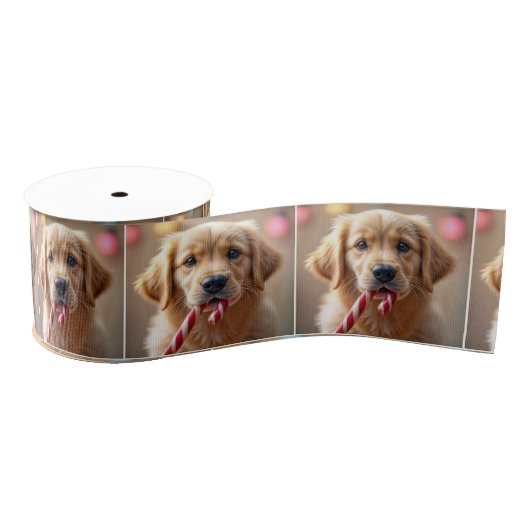 Golden Retriever Puppy With a Candy Cane Ripsband (Spule)