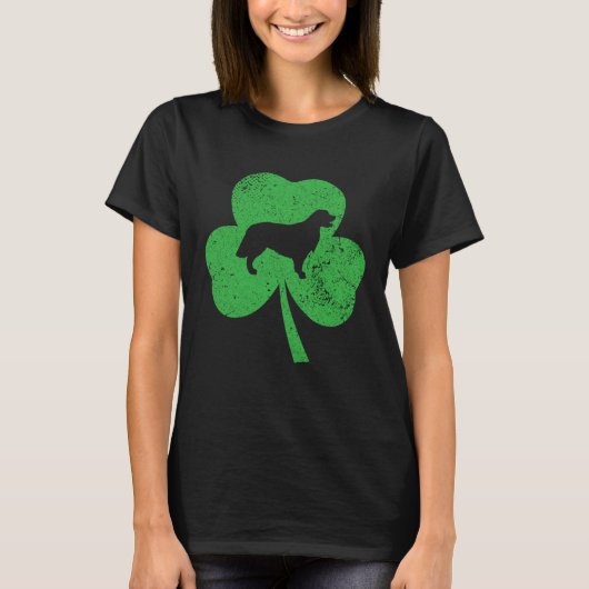Golden Retriever St Patricks Day Distressed Shamro T-Shirt (Vorderseite)