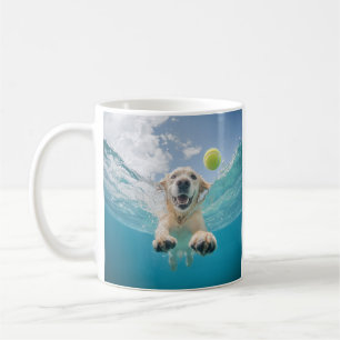 Golden Retriever Tauchen Tennis Ball Unterwasser Kaffeetasse