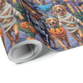 Golden Retriever Trick-or-Treating Halloween Geschenkpapier (Rolleneckpunkt)