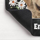 Golden Retriever und Daisies on Black Leather Mousepad (Ecke)