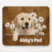 Golden Retriever und Daisies on Leather Mousepad (Vorne)