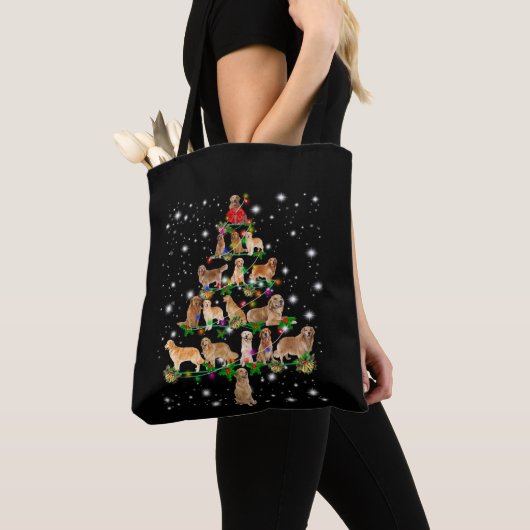 Golden Retriever Weihnachtsbaum bedeckt durch Flas Tasche (Von Nahem)