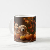 Golden Retriever Welpe Herbst Kürbis Kaffeetasse (Vorderseite Links)