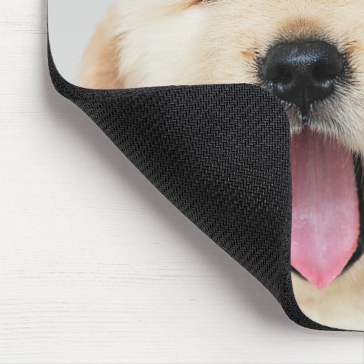 Golden Retriever Welpe Schlaflosigkeit in Krone Mousepad (Ecke)