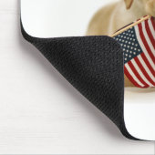Golden retriever-Welpe und Flagge Mousepad (Ecke)